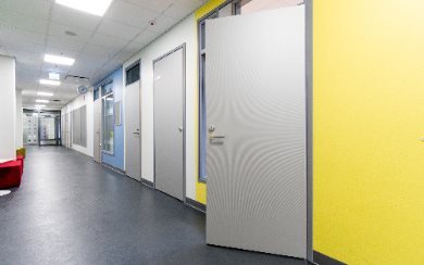 KLASSIFITSEERITUD UKSED