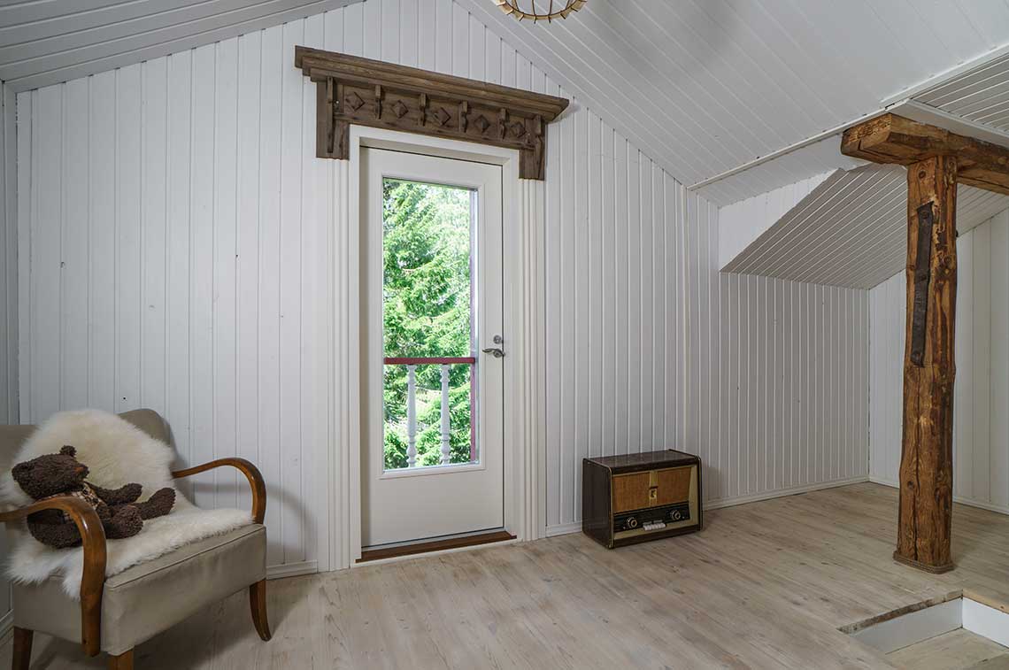 swedoor-valisuks-balcony-po1894-w20-valge-h757